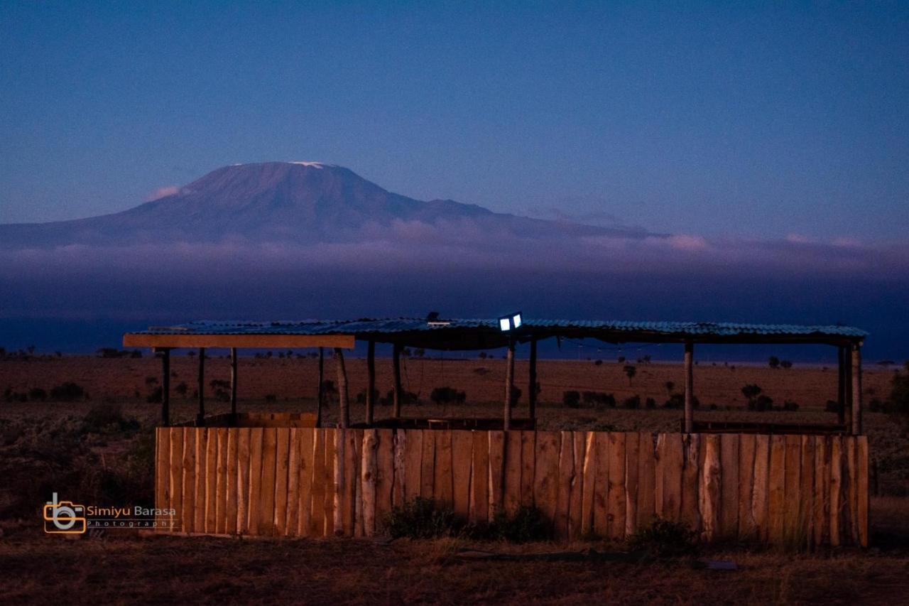 Apartamento Amboseli Redhouse Exterior foto